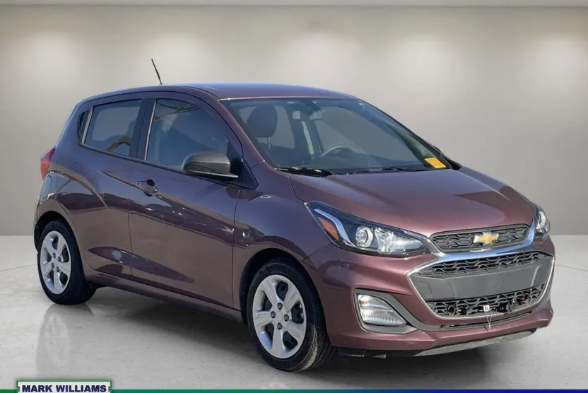 2021 Chevrolet Spark LS photo 1