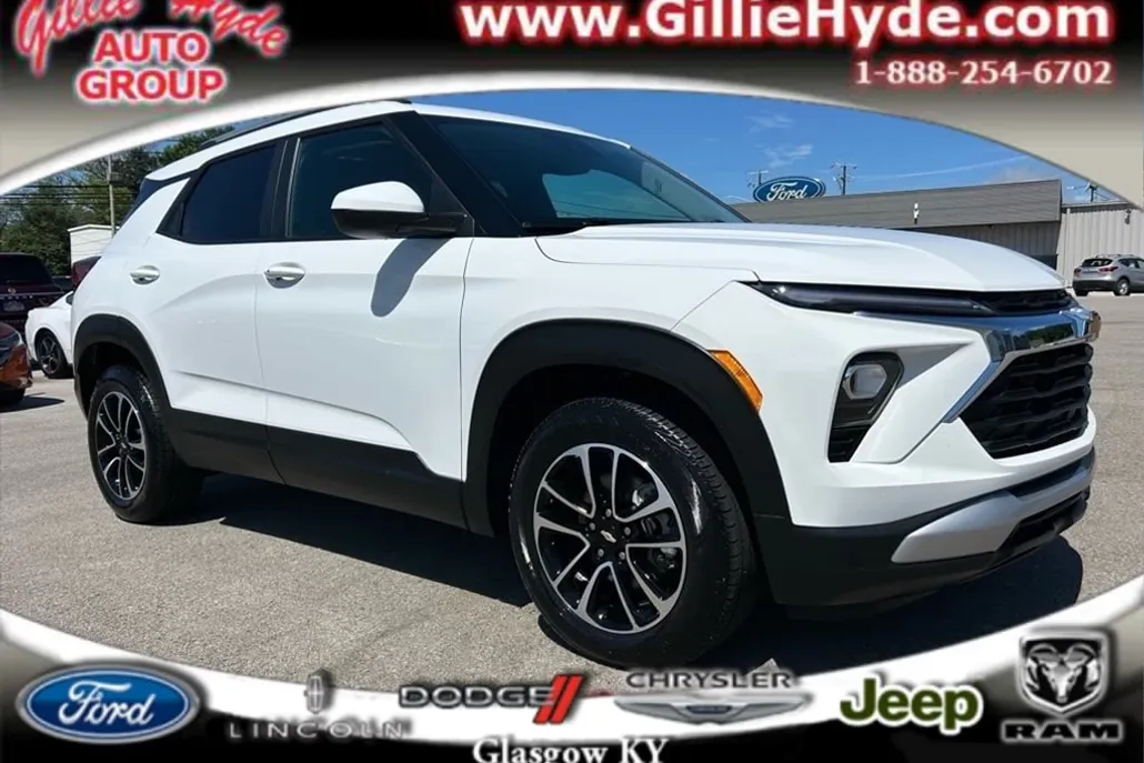 2024 Chevrolet Trailblazer LT photo 1