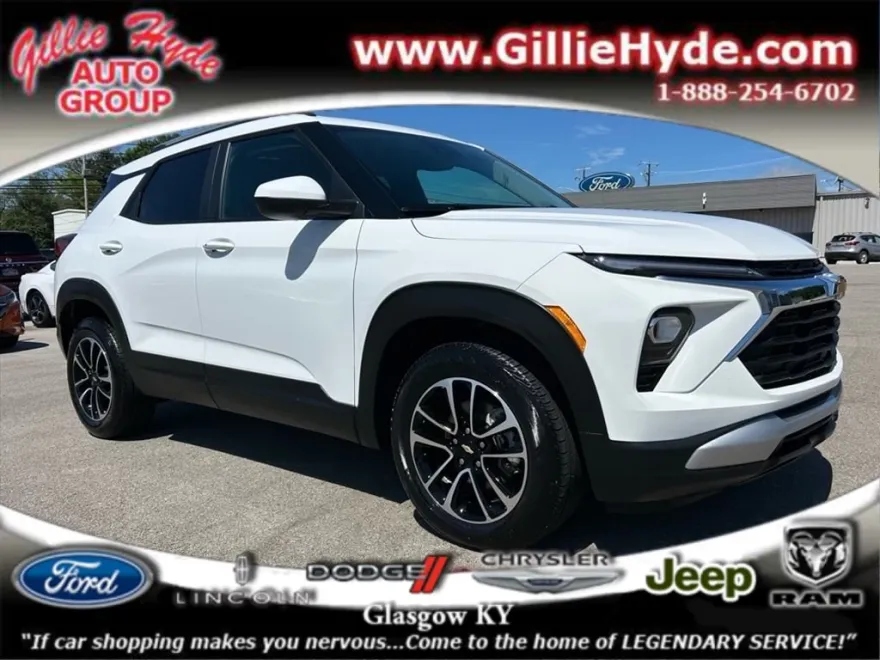 2024 Chevrolet Trailblazer LT photo 1