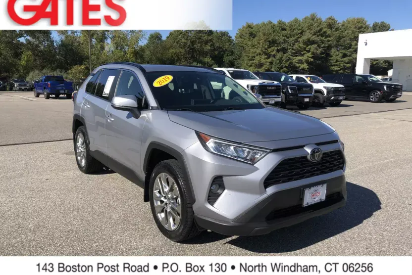 2019 Toyota RAV4 XLE Premium photo 1