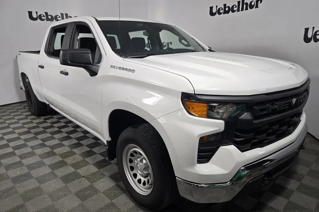 2023 Chevrolet Silverado 1500 Work Truck photo 1