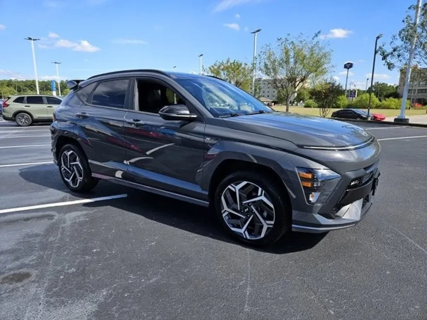 2024 Hyundai Kona N Line photo 1