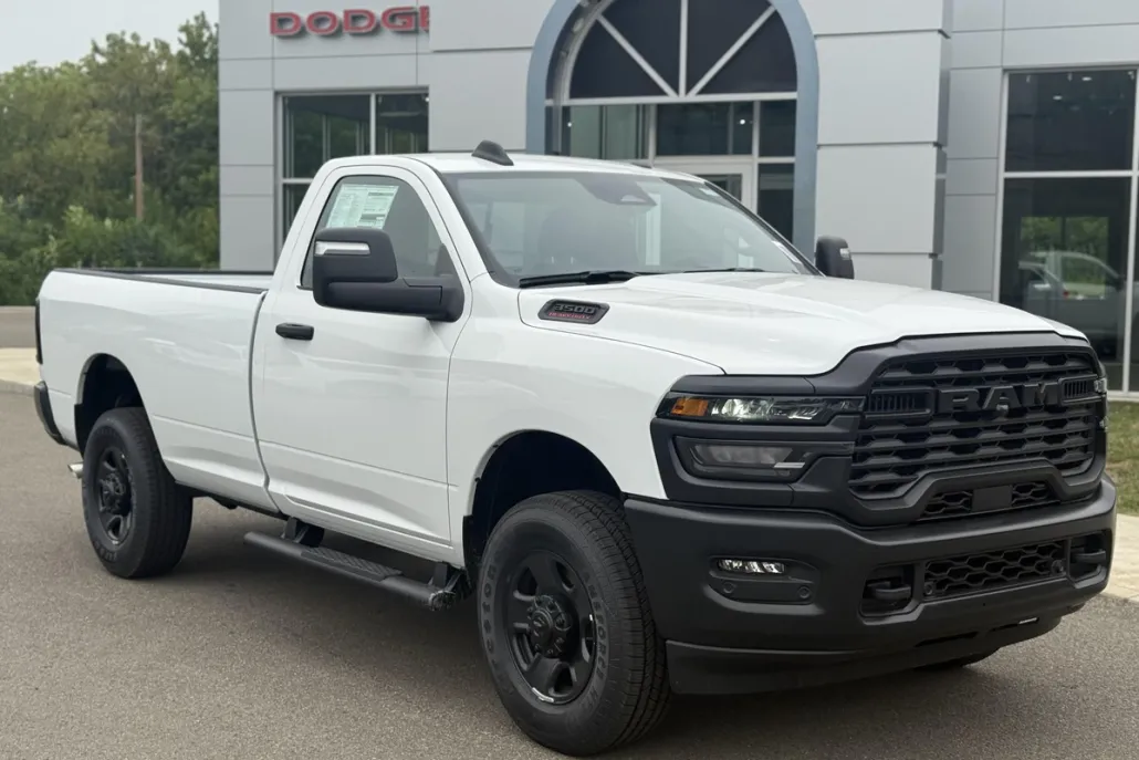 2025 Ram 3500 Tradesman photo 1