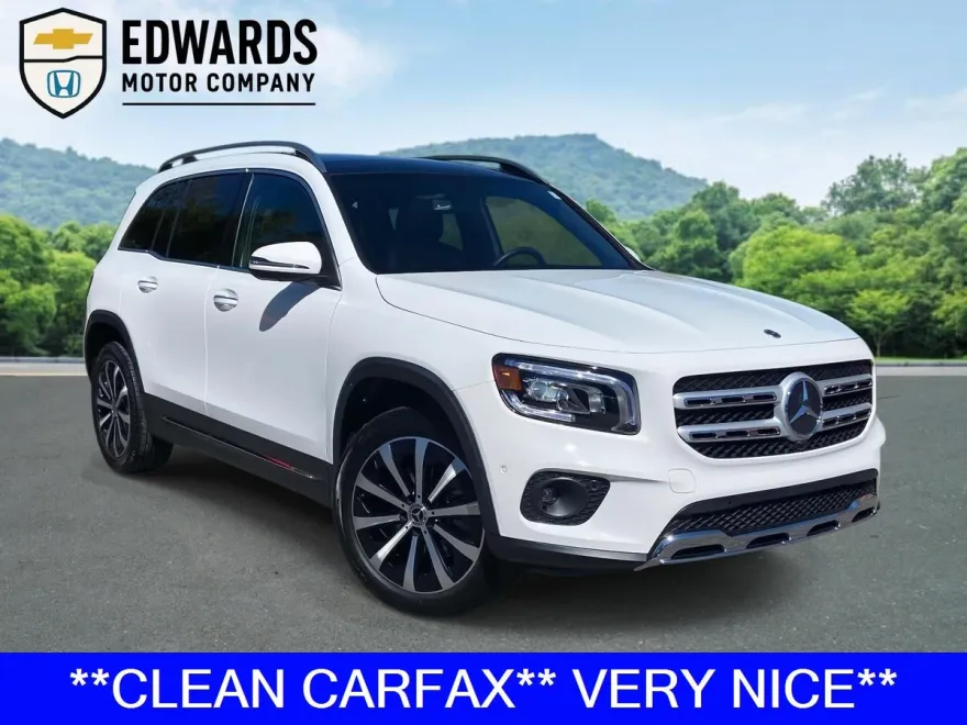 2022 Mercedes Benz GLB 250 photo 1
