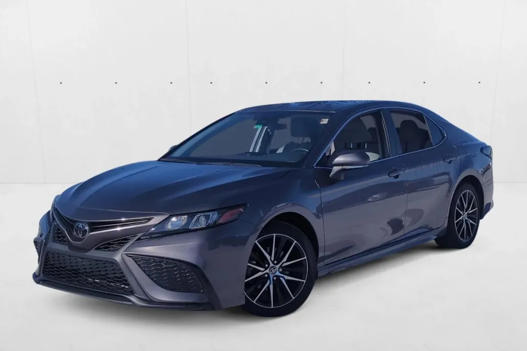 2023 Toyota Camry SE photo 1