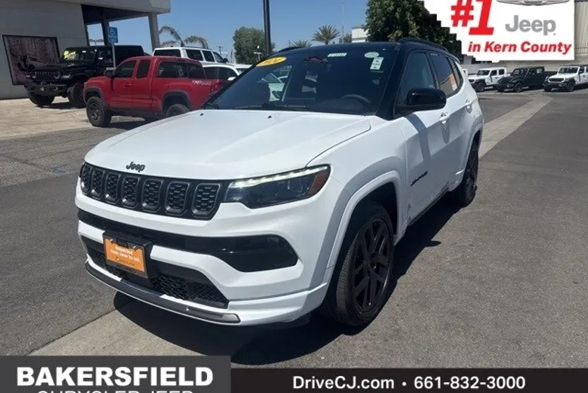 2024 Jeep Compass Limited photo 1