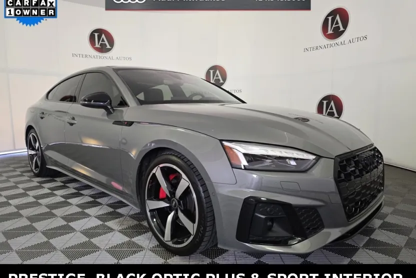 2023 Audi A5 45 S line Prestige photo 1