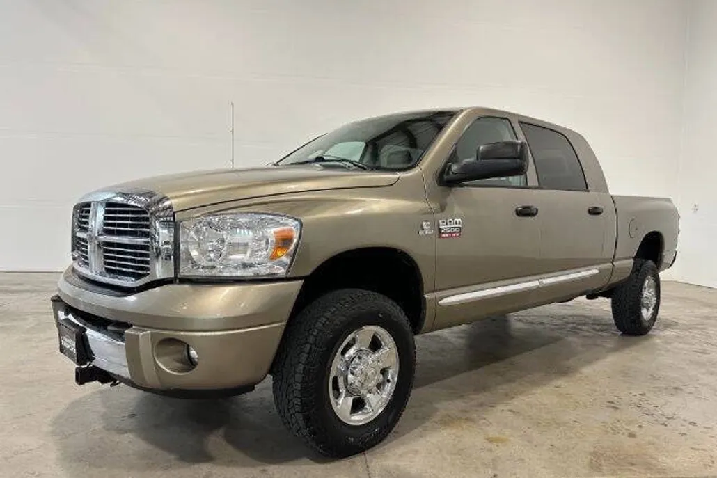 2008 Dodge Ram Laramie photo 1