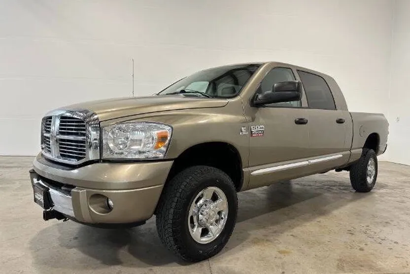 2008 Dodge Ram Laramie photo 1