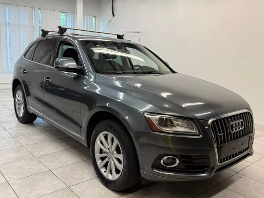 2015 Audi Q5 2.0T Premium photo 1