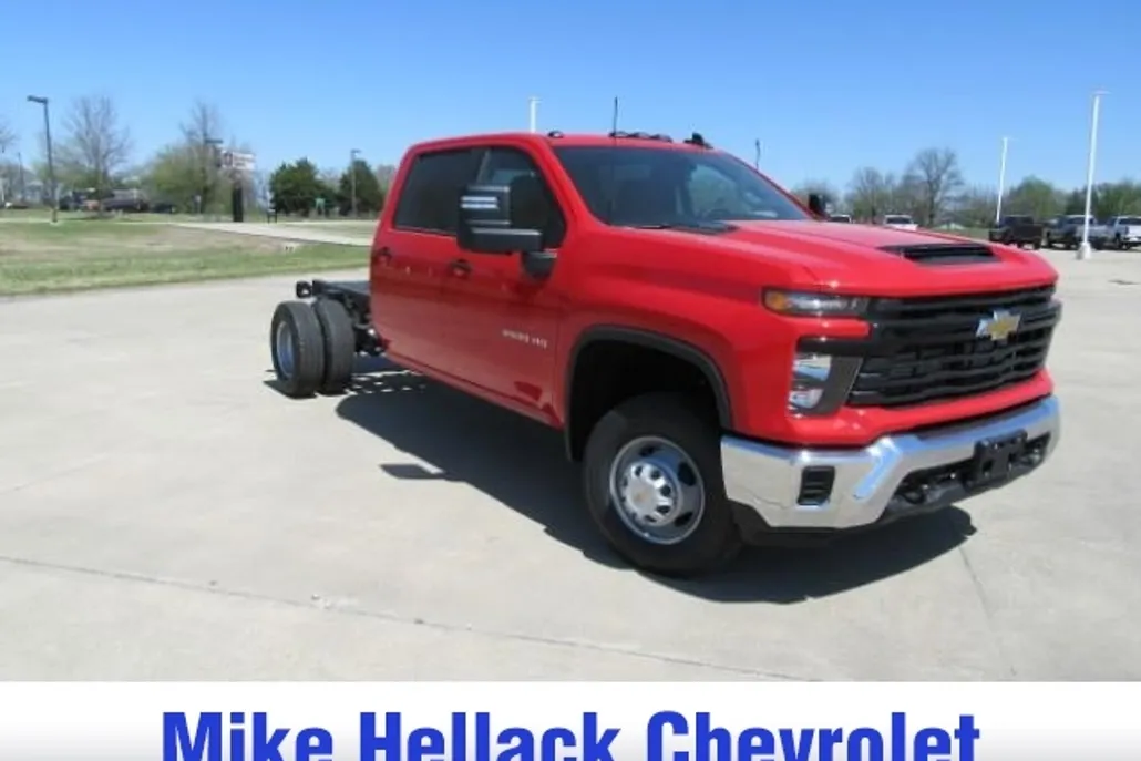 2025 Chevrolet Silverado 3500HD Work Truck photo 1