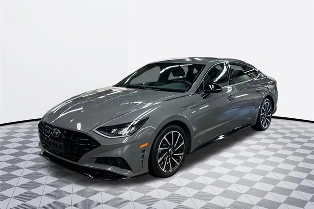 2020 Hyundai Sonata SEL Plus photo 1