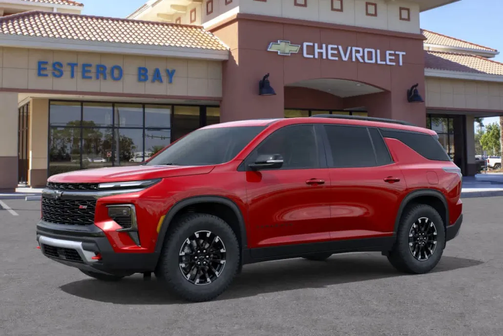 2025 Chevrolet Traverse Z71 photo 1