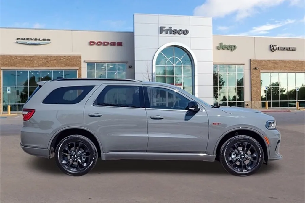 2025 Dodge Durango GT Plus photo 1
