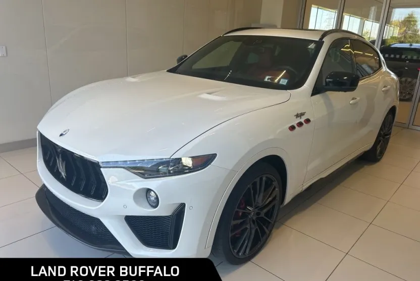 2022 Maserati Levante Trofeo photo 1