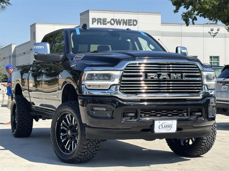 2024 Ram 2500 Laramie photo 1