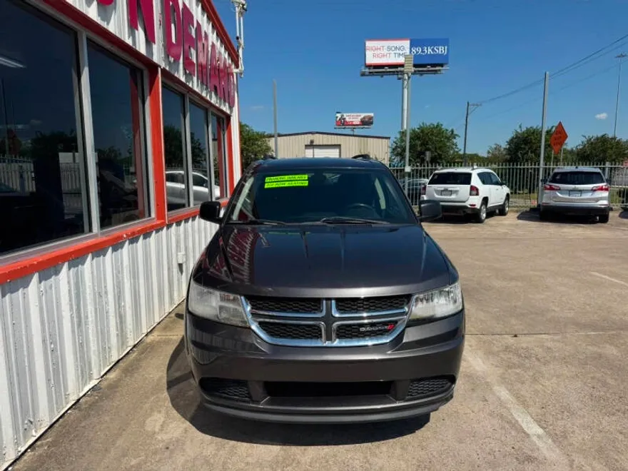 2020 Dodge Journey SE Value photo 1