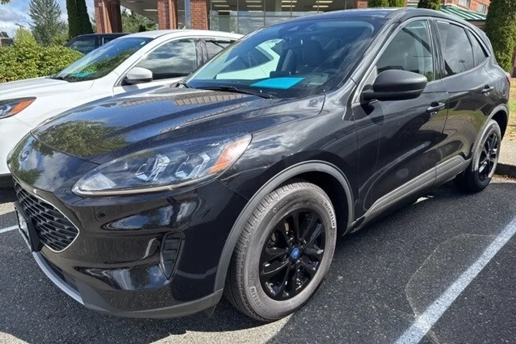 2022 Ford Escape SE photo 1