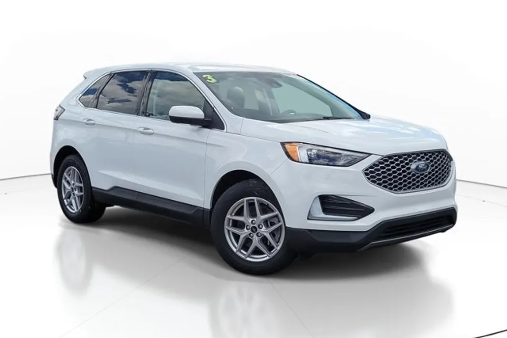 2023 Ford Edge SEL photo 1