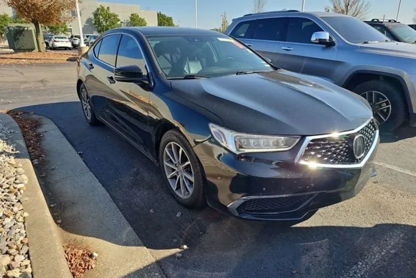 2018 Acura TLX 2.4L Technology photo 1