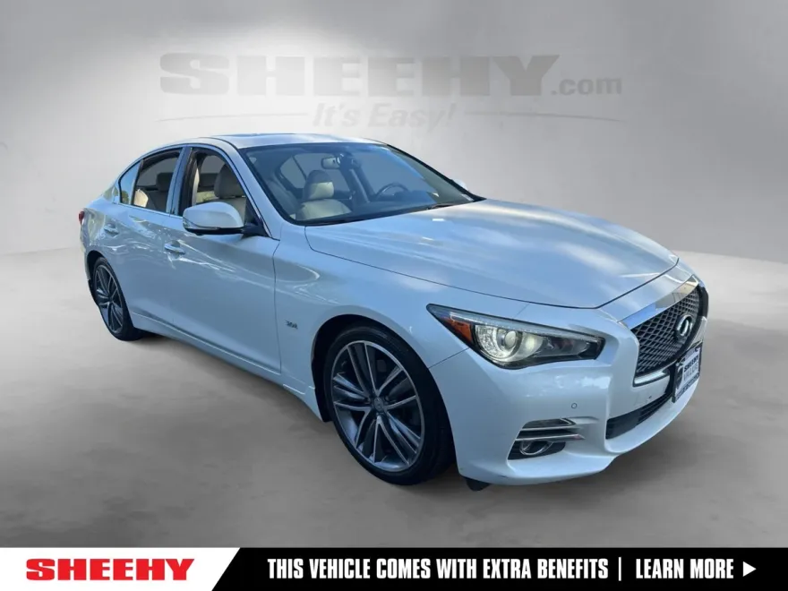 2017 Infiniti Q50 3.0t Premium photo 1
