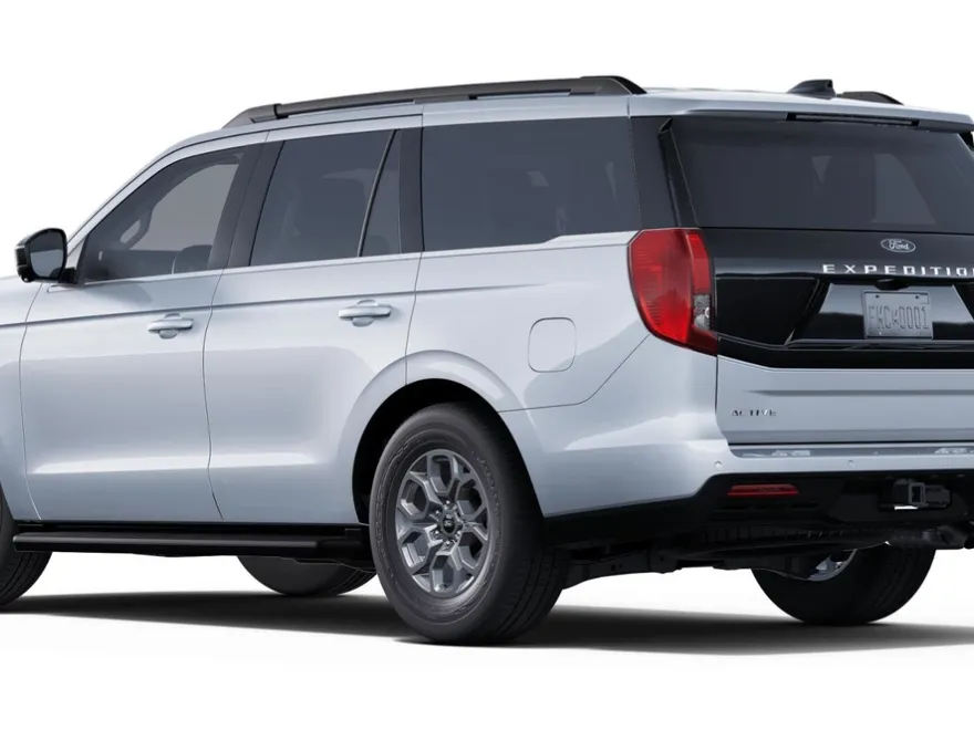 2025 Ford Expedition photo 1