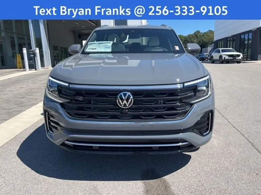 2026 Volkswagen Atlas Cross Sport SEL Premium R-Line photo 1