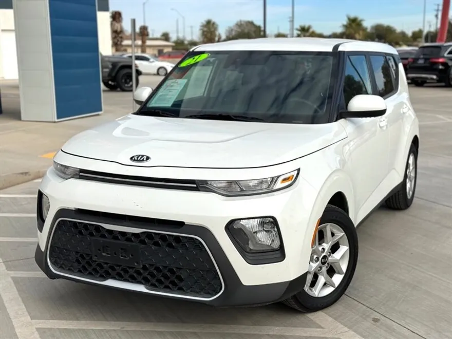 2021 Kia Soul S photo 1