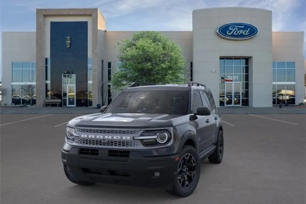 2025 Ford Bronco Sport Outer Banks photo 1