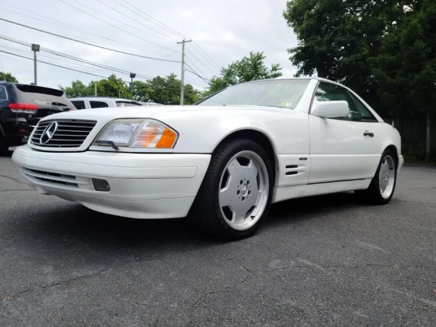 1996 Mercedes Benz SL photo 1