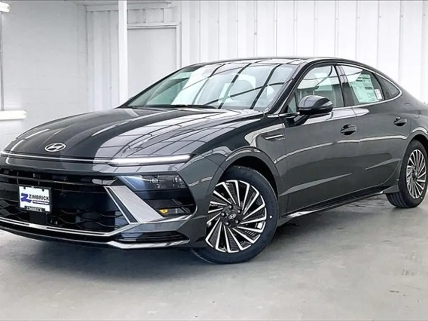 2026 Hyundai Sonata Hybrid SEL photo 1