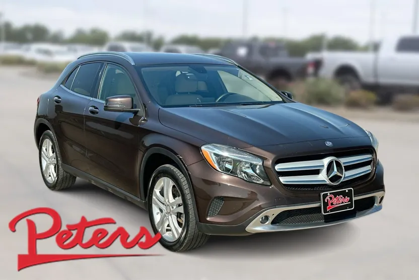 2015 Mercedes Benz GLA 250 photo 1