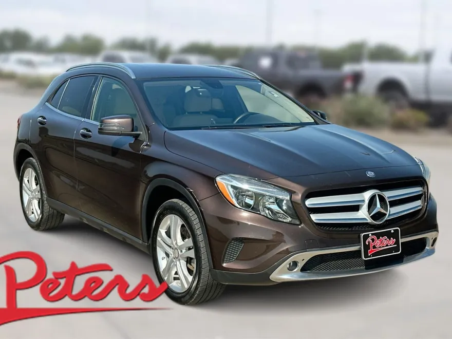 2015 Mercedes Benz GLA 250 photo 1