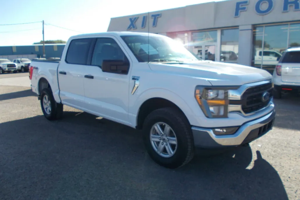 2023 Ford F-150 XLT photo 1