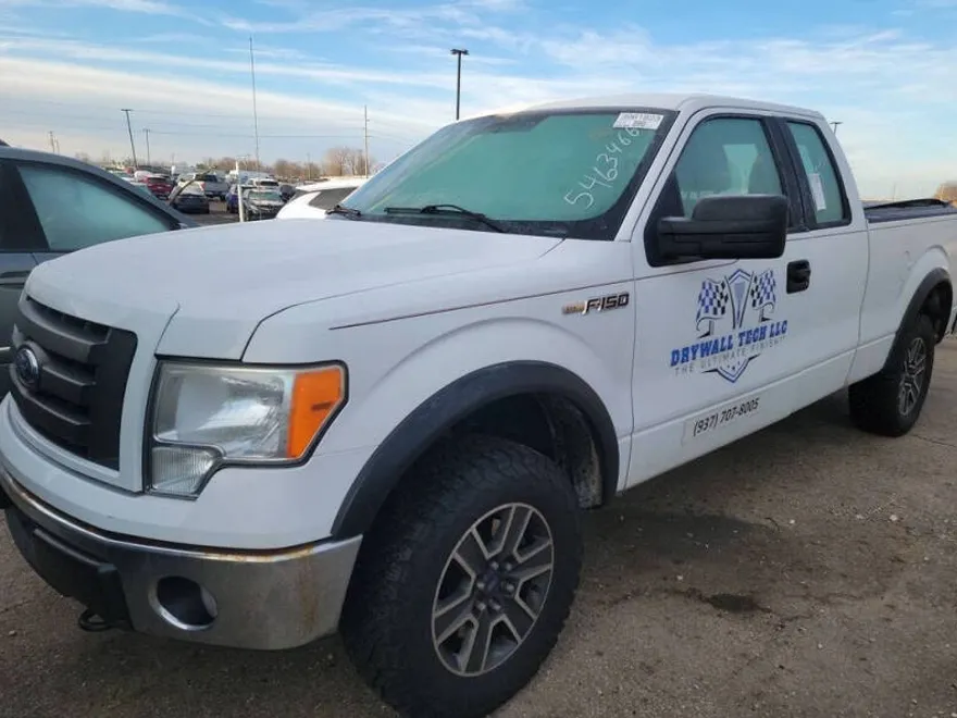 2010 Ford F-150 STX photo 1