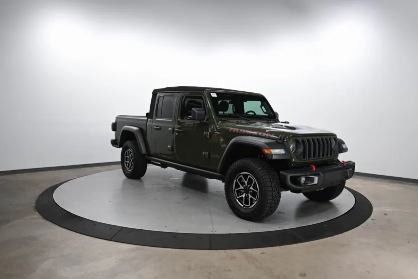 2024 Jeep Gladiator Rubicon photo 1