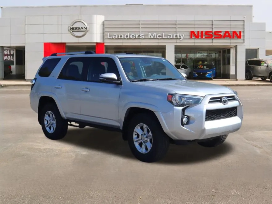 2020 Toyota 4Runner SR5 photo 1