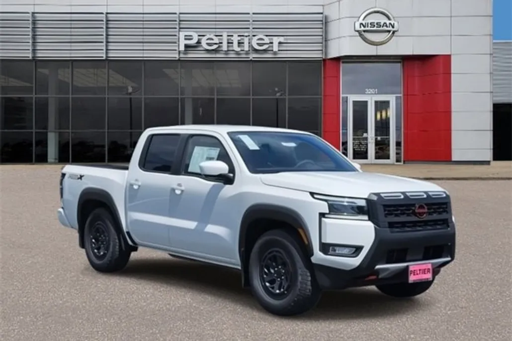 2025 Nissan Frontier PRO-X photo 1