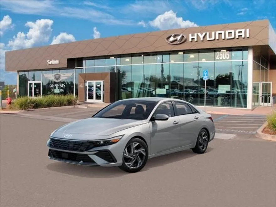 2025 Hyundai Elantra Limited photo 1