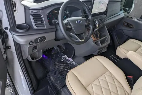 2024 Ford Transit photo 3