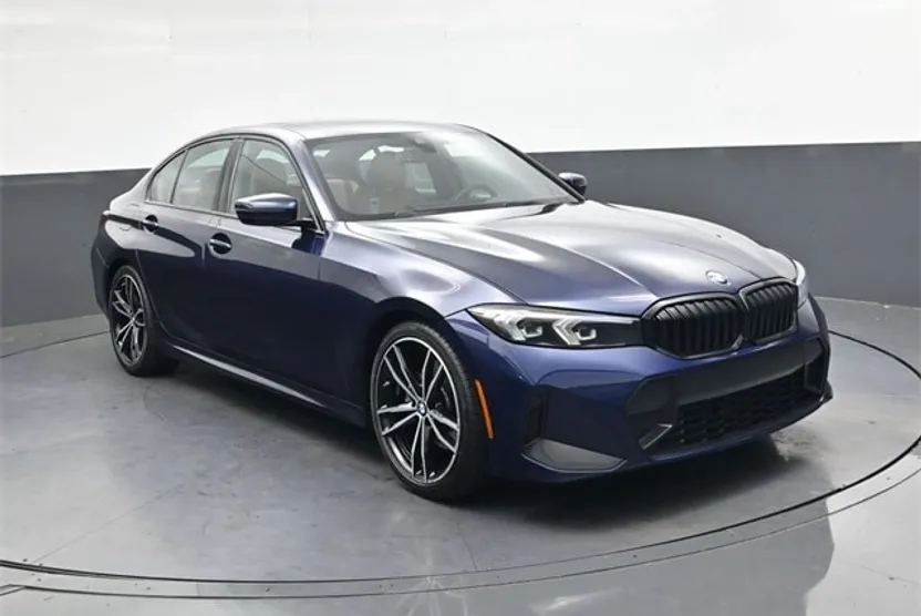 2023 Bmw 330i photo 1