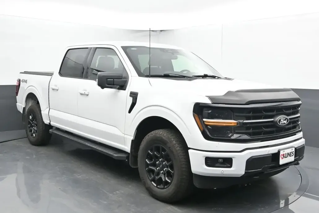 2024 Ford F-150 XLT photo 1