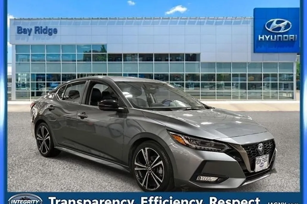 2023 Nissan Sentra SR photo 1