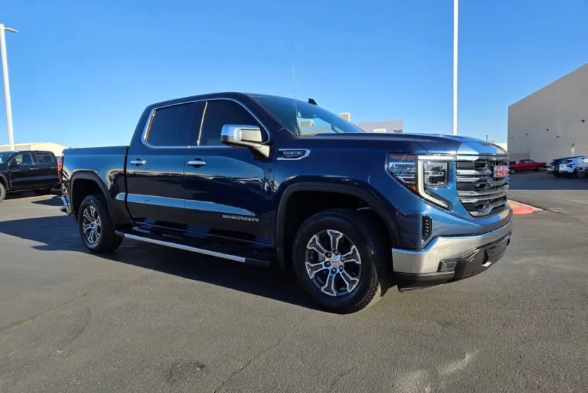 2023 Gmc Sierra 1500 SLT photo 1