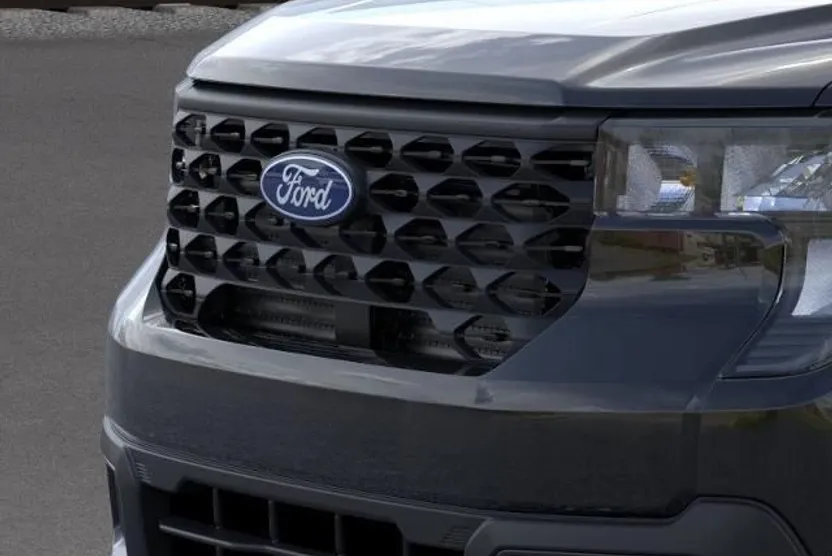 2025 Ford Maverick XLT photo 1