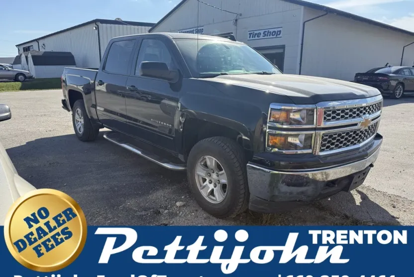 2015 Chevrolet Silverado 1500 LT photo 1