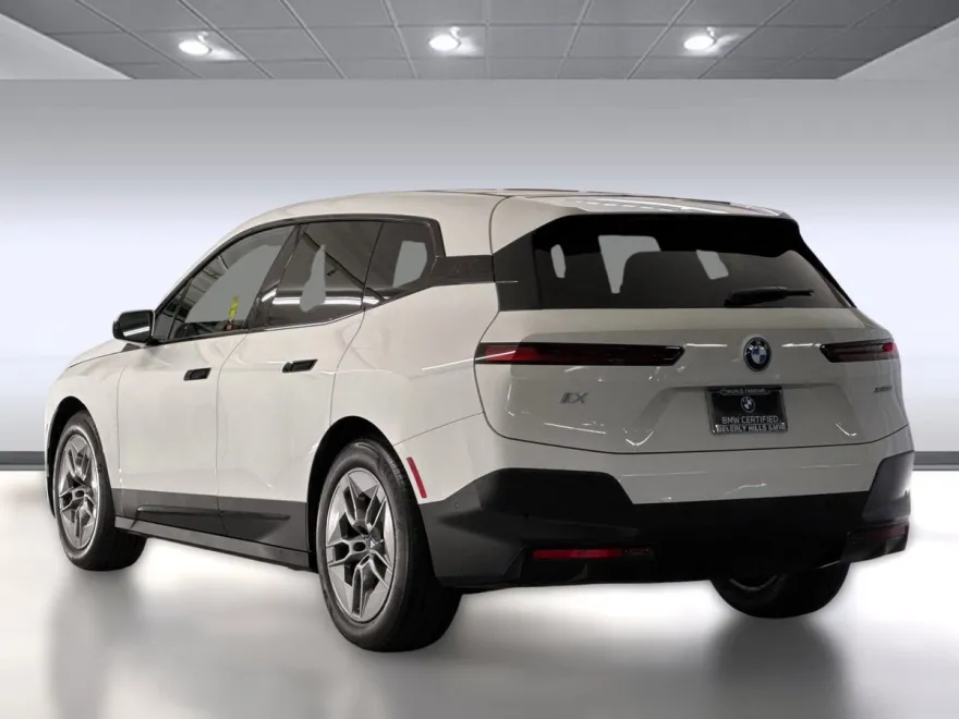 2023 Bmw iX xDrive50i photo 2