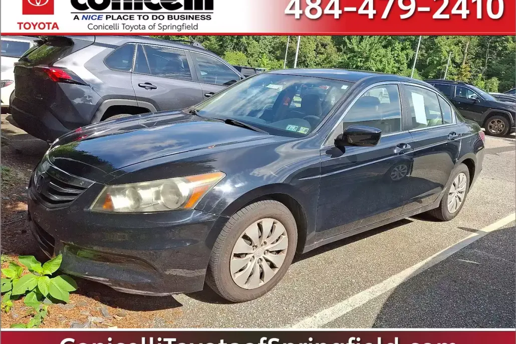 2011 Honda Accord LX photo 1
