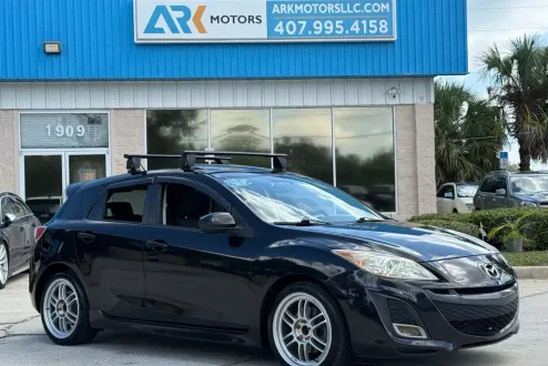 2010 Mazda Mazda3 Sport Hatchback photo 3