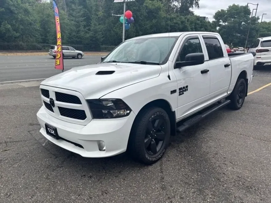 2019 Ram 1500 Classic Express photo 1